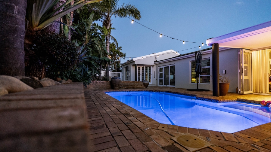 5 Bedroom Property for Sale in De Bron Western Cape